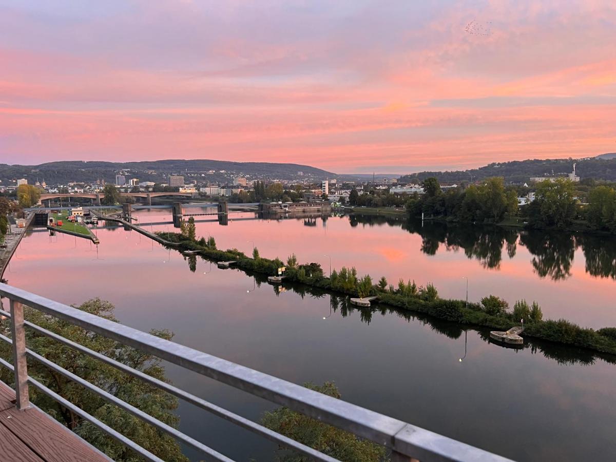 Penthouse Wohnung Mit Schoenem Moselblick In Metternich Koblenz  Exterior photo