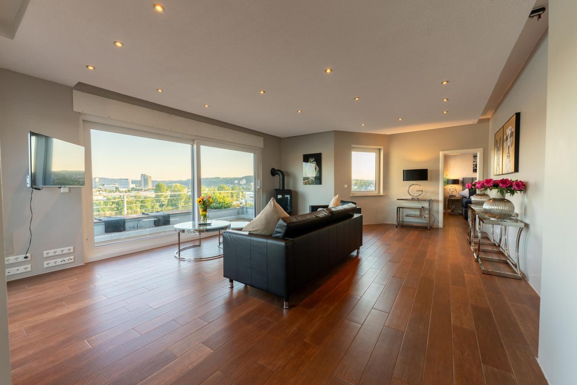 Penthouse Wohnung Mit Schoenem Moselblick In Metternich Koblenz  Exterior photo
