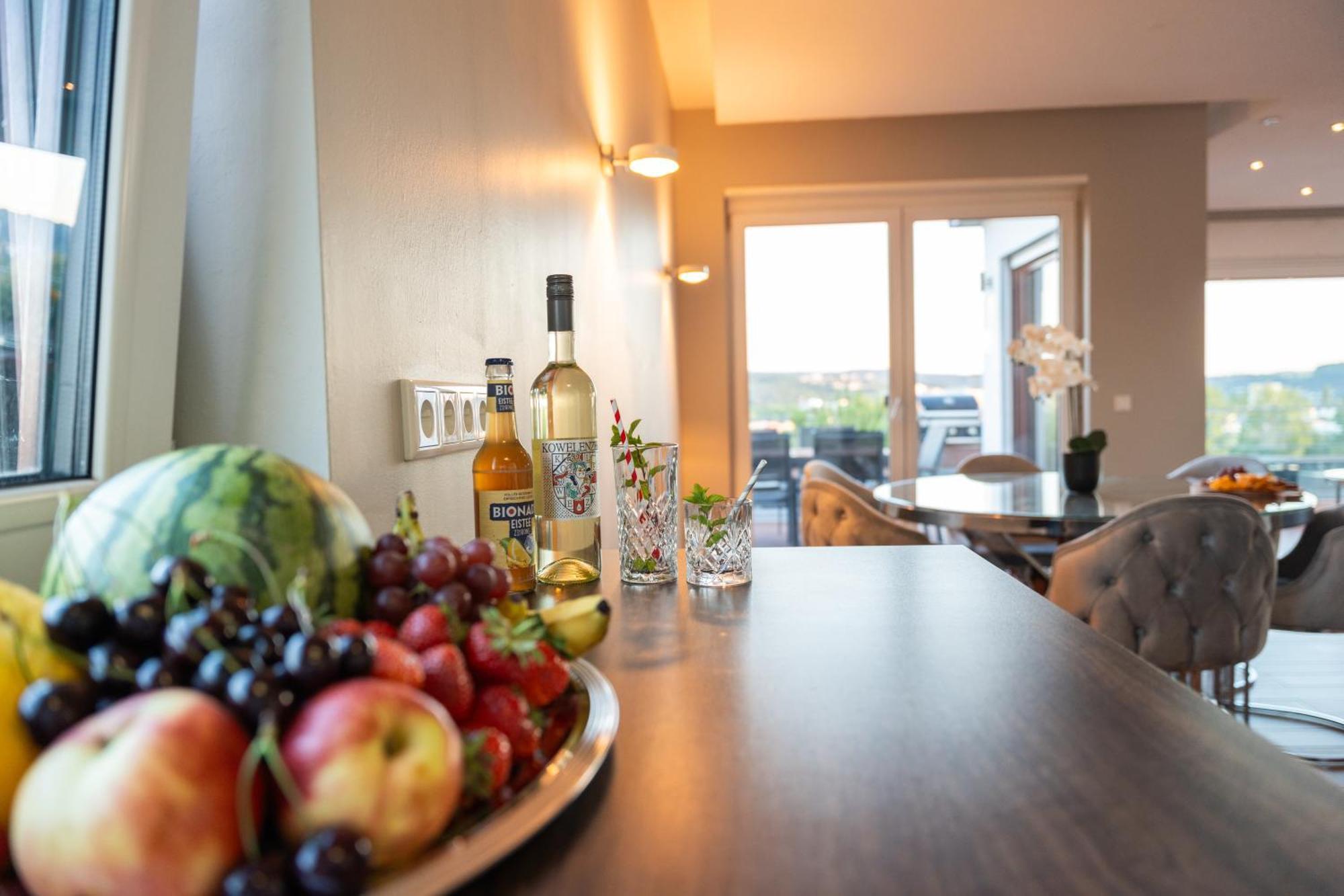Penthouse Wohnung Mit Schoenem Moselblick In Metternich Koblenz  Exterior photo