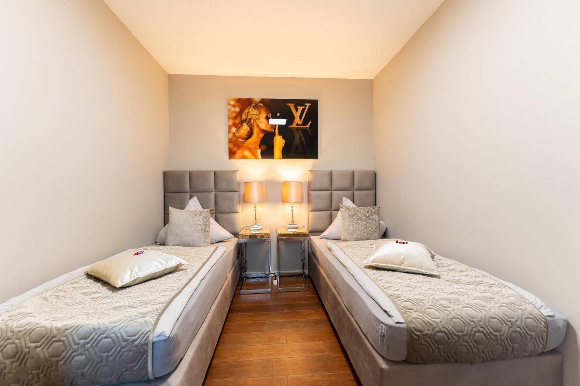 Penthouse Wohnung Mit Schoenem Moselblick In Metternich Koblenz  Exterior photo